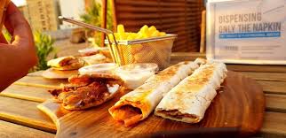 قـريـبـا فـي الـمـديـنـة Twitterissa شطة احدث مطاعم الشاورما على الفحم وبطريقة مبتكرة أصناف مميزة شاورما كريب شطة فرايز الموقع المدينة المنورة طريق الأمير مقرن بعد مدارس الاوس Https T Co Vor0ti7fpj