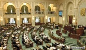 Vinerea pastelui, vinerea patimilor, vinerea neagra fiecare nume avand propria semnificatie. Inca O Zi Libera Pentru Romani Vinerea Mare Va Fi Sarbatoare Legala Nelucratoare Propunerea A Trecut De Senat Hotnews Mobile