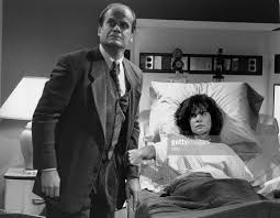 Frasier Leapin Lizards Episode 4 Pictured Kelsey Grammer As Kelsey Grammer Mercedes Ruehl Pictures