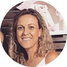 Paula Rohr's Instagram, Twitter & Facebook