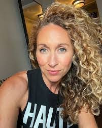 Tracie Smiley's Instagram, Twitter & Facebook