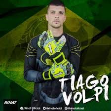 Tiago volpi pes 2014 stats. Conoce Al Cancerbero Rinat Tiago Volpi Rinat Sport