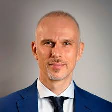 Nick Bloom's Instagram, Twitter & Facebook