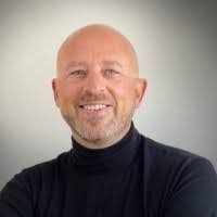 Nick Heitz's Instagram, Twitter & Facebook