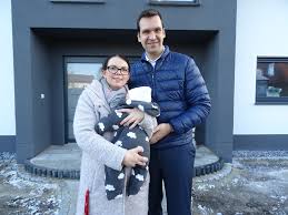 18 572 j'aime · 38 en parlent. Kern Haus Fur Eine Familie Aus Magdeburg Wird Das Traumhaus Real Jetzt Mehr Erfahren Https Www Kern Haus De Magdeburg News Artikel Hausuebergabe Eines Besonderen Architektenhauses Magdeburg Facebook