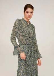 Robe bleu marine mango longue avec ceinture blanche. Pin On Ete 2021 Compil