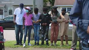 Make no mistake, george floyd was a houstonian born and raised in the third ward and so this could have happened to any person of color in the city of houston, said bun b. Newport News Pastors Leaders Hold Community Rally Following George Floyd Death Protests In Us 13newsnow Com