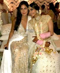 Katrina Kaif Online On Twitter Another Shot If Katrina Kaif Bride To Be Sonam Kapoor Https T Co 8fvxx5ftyf Katrinakaif Katrina Katrina kaif, one of the top bollywood actresses has a huge fan following.