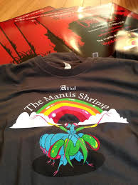 Instead, mantis shrimps are 500 different species belonging to the order stomatopoda. The Oatmeal On Twitter Mantis Shrimp T Shirts And Prints Are In We Start Shipping Tomorrow Http T Co Lrwtgfzg3a Http T Co Kxfhic7inf