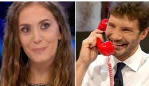 Affari Tuoi, "compare" Maria De Filippi: Stefano De Martino senza controllo 