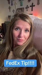 Tip of the day! #tips #tricks #hacks #themoreyouknow #howtotiktok  #didyouknow #helpful #fedex #delivery #creatorsearchinsights