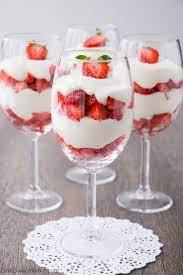 Strawberry White Chocolate Mousse Parfait Recipe Parfait Desserts Parfait Desserts Easy Parfait Recipes