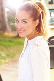 Amy Wicks's Instagram, Twitter & Facebook