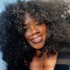 Welp, A Couple of Minutes by Olivia Dean is my most played song of the  year. No surprise there but impressive nonetheless considering I didn't  discover her music til September.