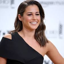Sarah, also spelled sarai, in the old testament, wife of abraham and mother of isaac. Sarah Engels Aktuelle News Infos Bilder Bunte De
