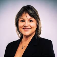 I'm so blessed to call Hologic home and receive the honor of Circle of  Excellence this year. Nobody gets there alone. Big time thank you's to  previous leaders (still mentors) who grew