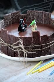 Elle sera parfaite pour décorer votre table à l'occasion d'une fête sur le thème de la science fiction. Gateau Au Yaourt Facon Star Wars