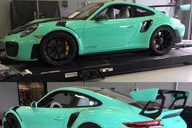 I love the dark, solid green and the fact that it's not a fancy metallic or pearl color. 10 Amazing Paint To Sample Porsche 911 Gt2 Rs Colors Carbuzz