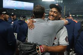 MLB World Reacts To Yankees Signing World Series Champion