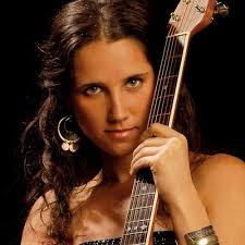 Claudia Stern's Instagram, Twitter & Facebook