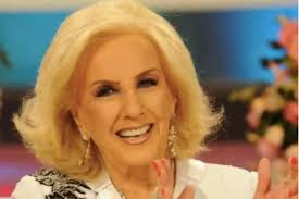 Mirtha Legrand underwent successful surgery and is already recovering at  her home.