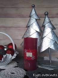 Christmas central is proud to offer a wide selection of outdoor decorations. Red White Gray Christmas Entry Table 2020 Eyeloveknots
