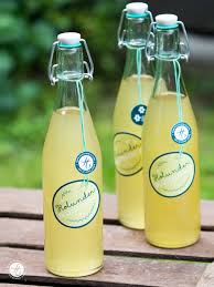 Holunderblutensirup Free Printables Labels Zum Downloaden Ausschneiden Feierta Holunder Holunderblutensirup Thermomix Holunderblutensirup Selber Machen