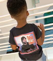 .mavin records nightingale, tiwa savage, accepted a dance competition with kaffy's son, sean to the surprise of tiwa and jubilation from guests, the little boy who can't be more than three or four. Tiwa Savage S Son Jamil Makes A Shocking Painting Photos Ladun Liadi S Blog