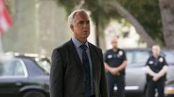 Detective barrel johnson is an investigator with the los angeles police department. Bosch Episode Guide Tvmaze