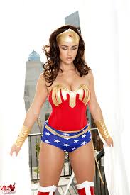 There is something about the simplicity of blue jeans, a white shirt with rolled up sleeves and a black leather jacket that just can't be touched. Vip4k Taylor Vixen Junkies Super Hero Anyfap Yes Porn Pics Xxx