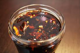 Si preparano in genere tra metà agosto e settembre quando si trova la materia prima. Olio Santo Con Peperoncini Tostati Cocendolibando It