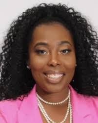 Kayla Mcneil's Instagram, Twitter & Facebook