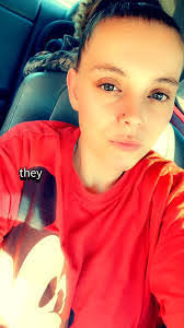 Freida Ross's Instagram, Twitter & Facebook