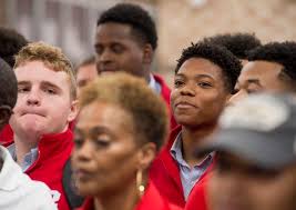 Rummel caps state title with 9 college signings; Donovan Kaufman keeps  Vanderbilt commitment