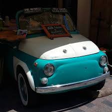 Coeurdemarie On Instagram Collioure Un Restaurant Original Romantic Retro Brocante Campagnechic Campagn Fiat 500 Vintage Fiat 500 Restaurant