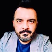 90+ perfiles de «Juan Emilio»