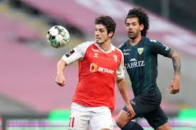A tvi24 anunciou que gaitan está muito perto de assinar pelo braga, chegado a ser ligado a um eventual regresso ao benfica tudo indica que gaitan regressará a depois de terminar a época no lille por empréstimo da equipa da mls chicago fire, gaitan escolhe regressar a portugal. Portugoal Figure Of The Week Lucas Piazon Brilliance Boosts Braga S Ucl Dream