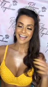 🎶🎶Hoje estou aqui pra te emocionar e seduuuuzirrrr, de azul e branco esse  amor te envolvendo, essa noite eu vou te deixar ... No Sereno! 🎶🎶, 🤩Tá a  fim de ganhar um fantasia pra desfilar comigo na ...