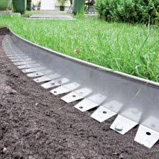 Garden edging stones can add aesthetic appeal to your landscape while allowing you to enjoy maximum use of your yard. Garden Edge Beefeinfassung Richard Brink Gmbh Co Kg Aluminum Cor Ten Steel Linear