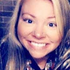 Renee Mort's Instagram, Twitter & Facebook