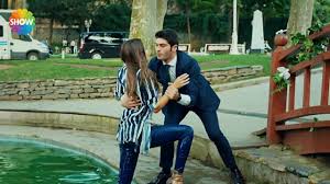 Pin By Puja On Hymur Couple Goals Hayat And Murat Couple Photos
