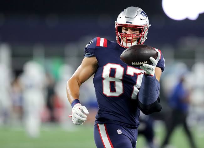Rob Gronkowski looking ready to go for Bills game - The Boston Globe
