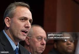 27 Transportation Secretary Lahood Releases Results Of Toyota Unintended  Acceleration Study Photos & High Res Pictures