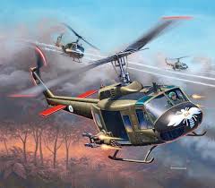 Indispensable in the vietnam war, the huey continues to serve in both military and civilian roles around the globe today. Bell Uh 1h Gunship Revell 04983