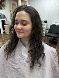 In love with my new “do”! Thanks a bunch Alyse Rose Wieland 🌶🔥💇🏻‍♀️