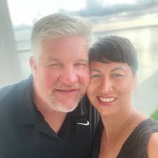 Linda Darrough Williams