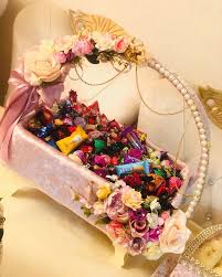 Pin By Hanine Nina On Trousseau Mariee In 2020 Bridal Gift Wrapping Ideas Wedding Gifts Packaging Creative Wedding Gifts