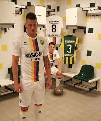 Ado den haag presenteert nieuwe tenues: Ado Den Haag Uitshirt 2014 2015 Voetbalshirtjes Com