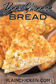 Cast Iron Beer Cheese Bread Tastes Like A Giant Red Lobster Biscuit Super Easy To Make And No Yeast Required F Beer Cheese Bread Cheese Bread Skillet Bread