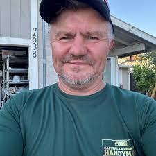 Crystal Mcatee's Instagram, Twitter & Facebook